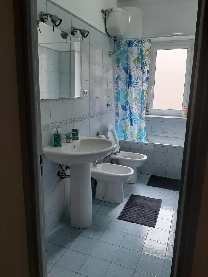 Centro Monti Tiburtini B&B Roma Ngoại thất bức ảnh