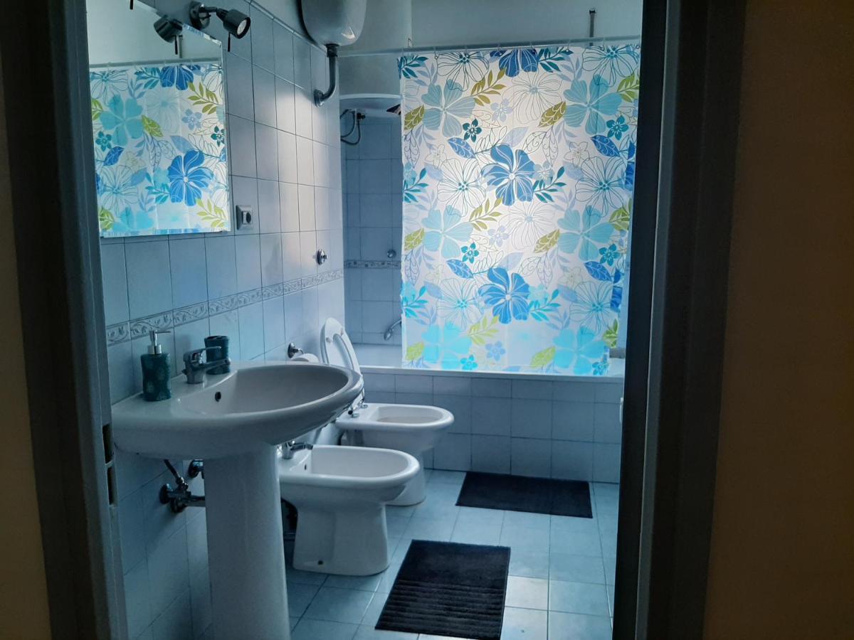 Centro Monti Tiburtini B&B Roma Ngoại thất bức ảnh